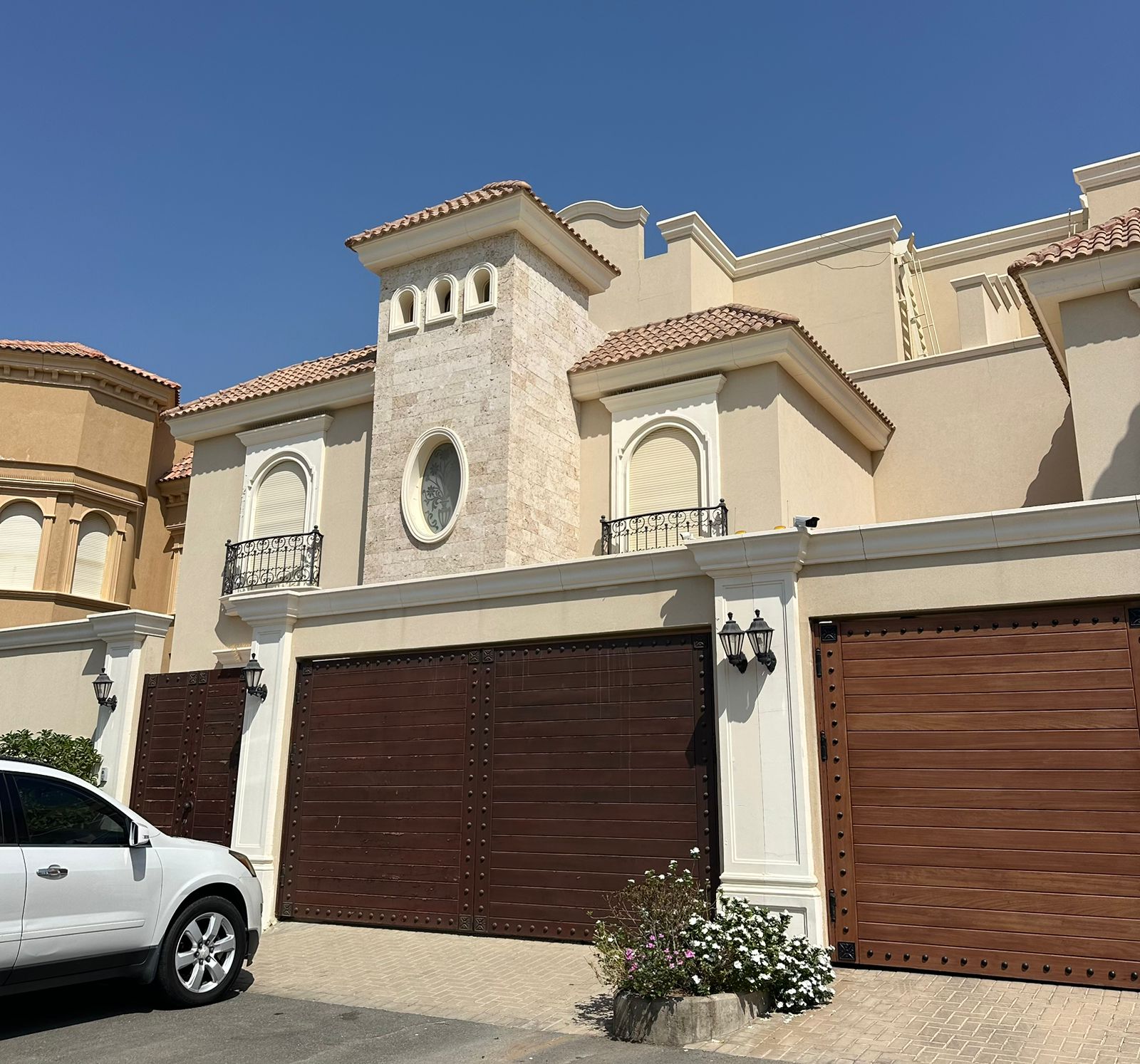 Murjan Villa